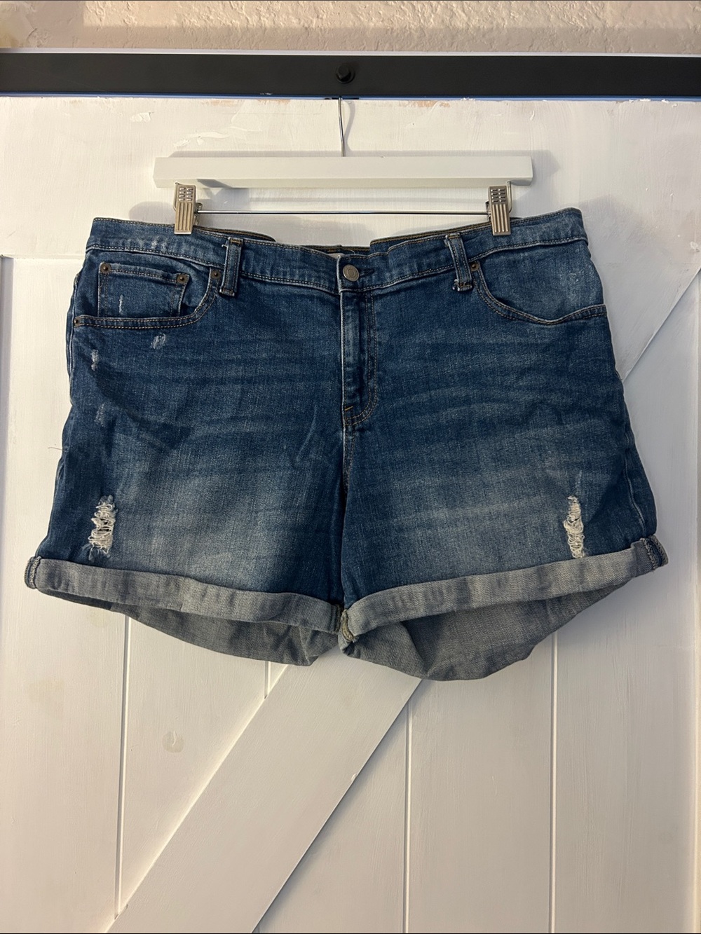 GAP Dark Wash Rolled-Hem Denim Shorts
